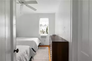 11 Ann St, Newport, RI 02840 - Photo 25