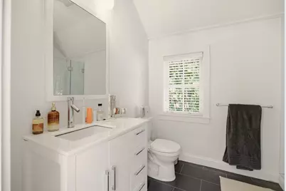 5 Division Street, Newport, RI 02840 - Photo 25