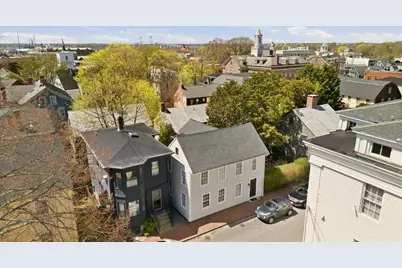 5 Division Street, Newport, RI 02840 - Photo 31