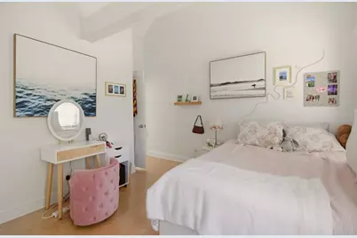 5 Division Street, Newport, RI 02840 - Photo 17