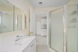 26 Hudson St, Providence, RI 02909 - Photo 19