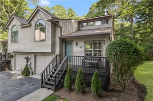 25 White Birch Ct, North Kingstown, RI 02852 - Photo 1