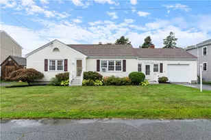 8 Wheeler Ave, Bristol, RI 02809 - Photo 1