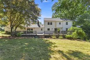 33 Old Oak Dr, Warwick, RI 02886 - Photo 7