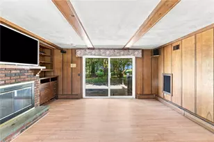 33 Old Oak Dr, Warwick, RI 02886 - Photo 23