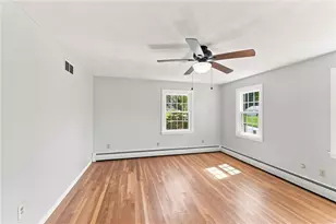 33 Old Oak Dr, Warwick, RI 02886 - Photo 37