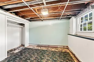 33 Old Oak Dr, Warwick, RI 02886 - Photo 45