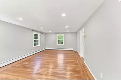 33 Old Oak Drive, Warwick, RI 02886 - Photo 9