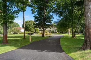 50 Kenyon Ave, East Greenwich, RI 02818 - Photo 5