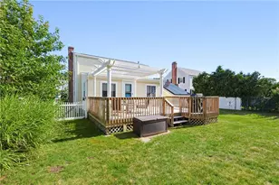 166 Puritan Dr, Warwick, RI 02888 - Photo 31