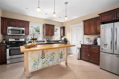 113 Eleventh Street, Providence, RI 02906 - Photo 9