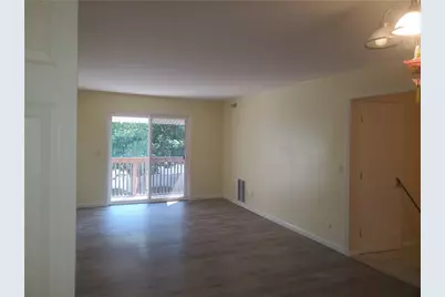 132 Fordson Avenue #9, Cranston, RI 02910 - Photo 3