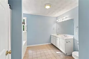 394 Westmoreland Ln, North Kingstown, RI 02874 - Photo 21