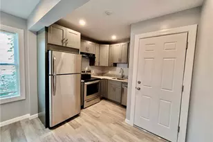 527 Charles St, Providence, RI 02904 - Photo 5
