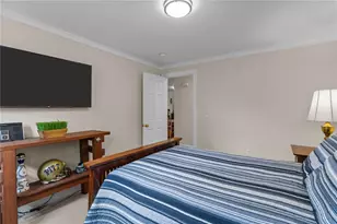 17 Bank St, Warwick, RI 02888 - Photo 31