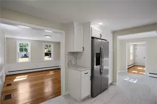 23 Wildrose Ct, Warwick, RI 02888 - Photo 9