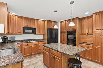 23 Valley Stream Drive, Cumberland, RI 02864 - Photo 17