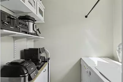 53 Governor Street #3, Providence, RI 02906 - Photo 25
