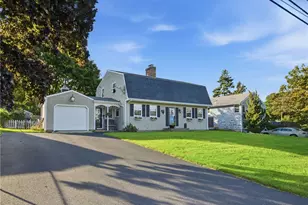 11 Linda Ave, Portsmouth, RI 02871 - Photo 1