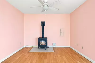 29 Glenwood Avenue, Narragansett, RI 02882 - Photo 19