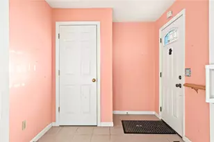 29 Glenwood Ave, Narragansett, RI 02882 - Photo 17