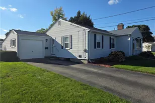 59 Ferncrest Dr, Pawtucket, RI 02861 - Photo 1