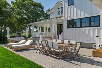 118 Howland Avenue, Middletown, RI 02842 - Photo 29
