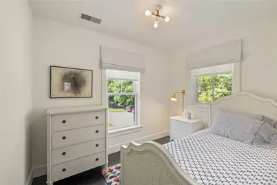 118 Howland Avenue, Middletown, RI 02842 - Photo 27