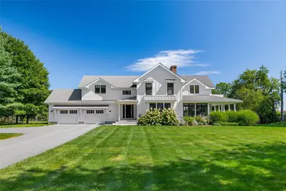 118 Howland Avenue, Middletown, RI 02842 - Photo 1