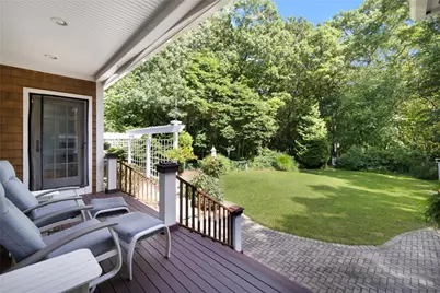 26 Thayer Avenue, Narragansett, RI 02882 - Photo 29
