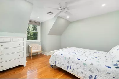 26 Thayer Avenue, Narragansett, RI 02882 - Photo 23