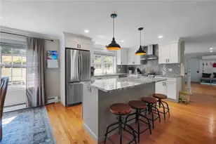 39 Rolling Acres Dr, Cumberland, RI 02864 - Photo 5