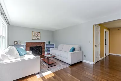116 Heritage Road, North Kingstown, RI 02852 - Photo 3