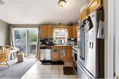 71 Clemence Street, Cranston, RI 02920 - Photo 5