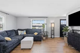 80 Barrett Ave, North Providence, RI 02904 - Photo 13