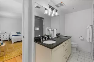 15 John St, Bristol, RI 02809 - Photo 27