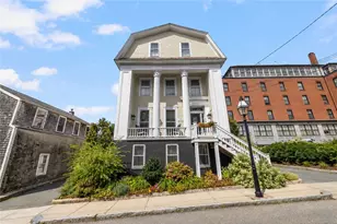 15 John St, Bristol, RI 02809 - Photo 1