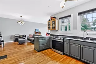 8 Slocum St, Providence, RI 02909 - Photo 7