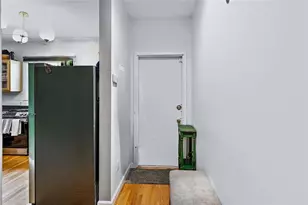 8 Slocum St, Providence, RI 02909 - Photo 5