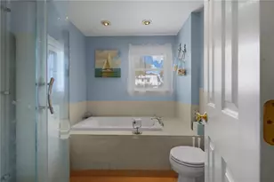 36 Becker Ave, East Providence, RI 02915 - Photo 13