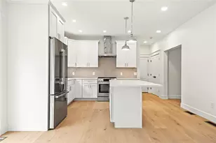26 Carpenter Ave, Barrington, RI 02806 - Photo 5