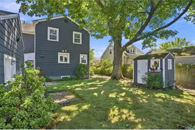 141 Rosemere Road, Pawtucket, RI 02861 - Photo 3