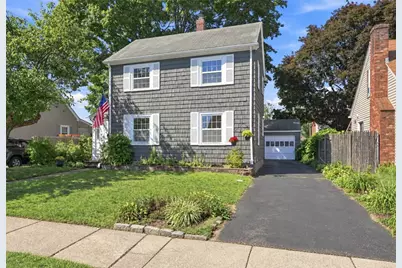 141 Rosemere Road, Pawtucket, RI 02861 - Photo 1