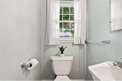141 Rosemere Road, Pawtucket, RI 02861 - Photo 17