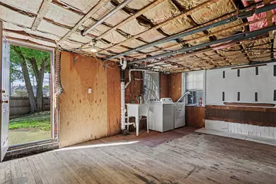 14 Webb Street, Pawtucket, RI 02860 - Photo 23
