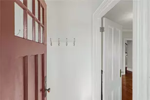 14 Webb St, Pawtucket, RI 02860 - Photo 5