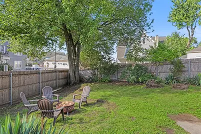 14 Webb Street, Pawtucket, RI 02860 - Photo 27