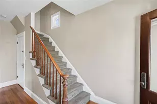 14 Webb St, Pawtucket, RI 02860 - Photo 17