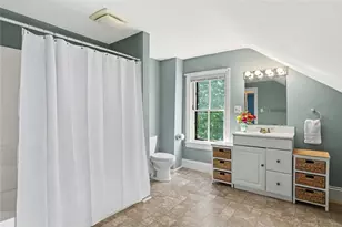 14 Webb St, Pawtucket, RI 02860 - Photo 21