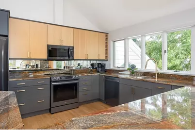 16 Larch Avenue, Narragansett, RI 02882 - Photo 11